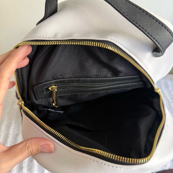 Loungefly Overwatch Mercy Backpack - Picture 9 of 10